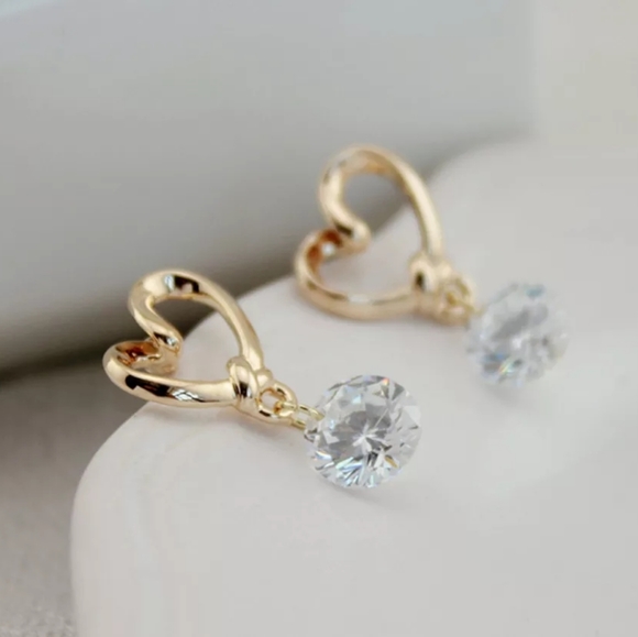 Open Heart Drop Single Round Diamond Gold Earrings - Picture 2 of 6